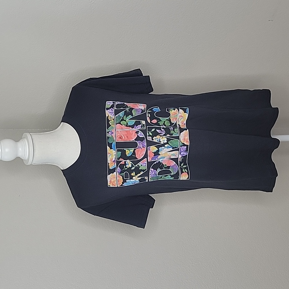 Old Navy Run DMC Black Floral Shirt Sleeve T-shirt